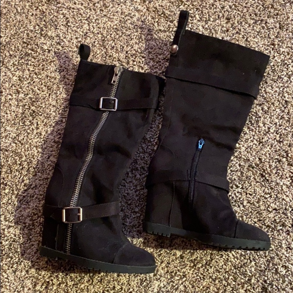 Wedge Boots